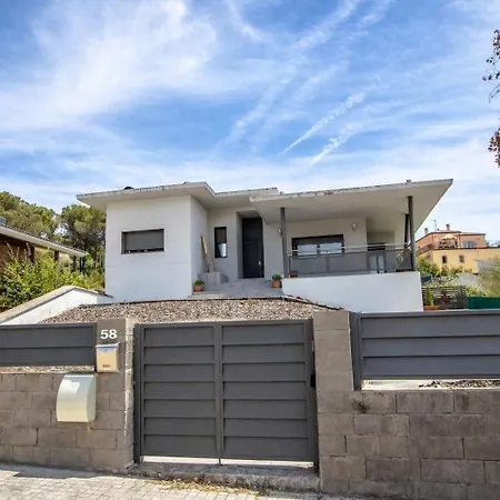 Villa Catalunya Casas Modern Marvel,15 Min To Costa Brava Beaches! Sils