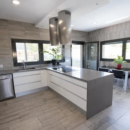 Catalunya Casas Modern Marvel,15 Min To Costa Brava Beaches! Villa